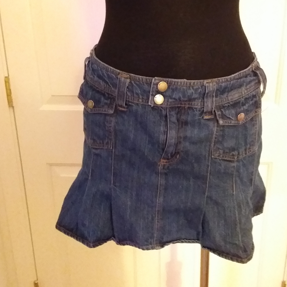 Denim Pleated Cargo Mini Skirt
